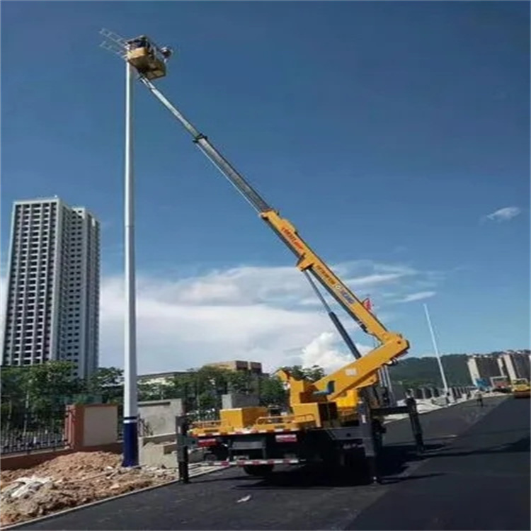 茶陵维修路灯的曲臂升降车出租