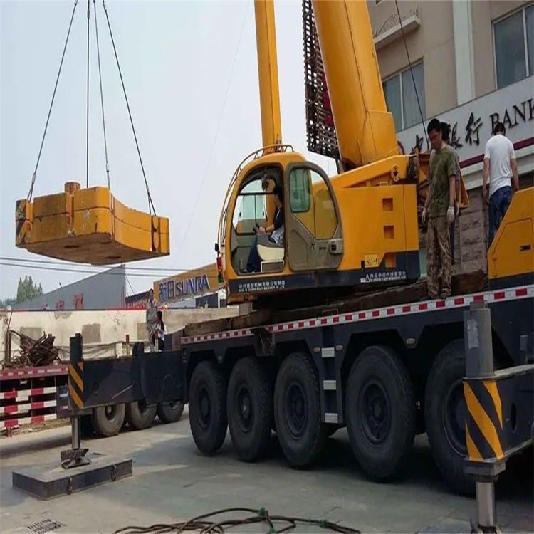 茶陵当地吊车出租|机器吊装|75吨|工厂搬迁服务